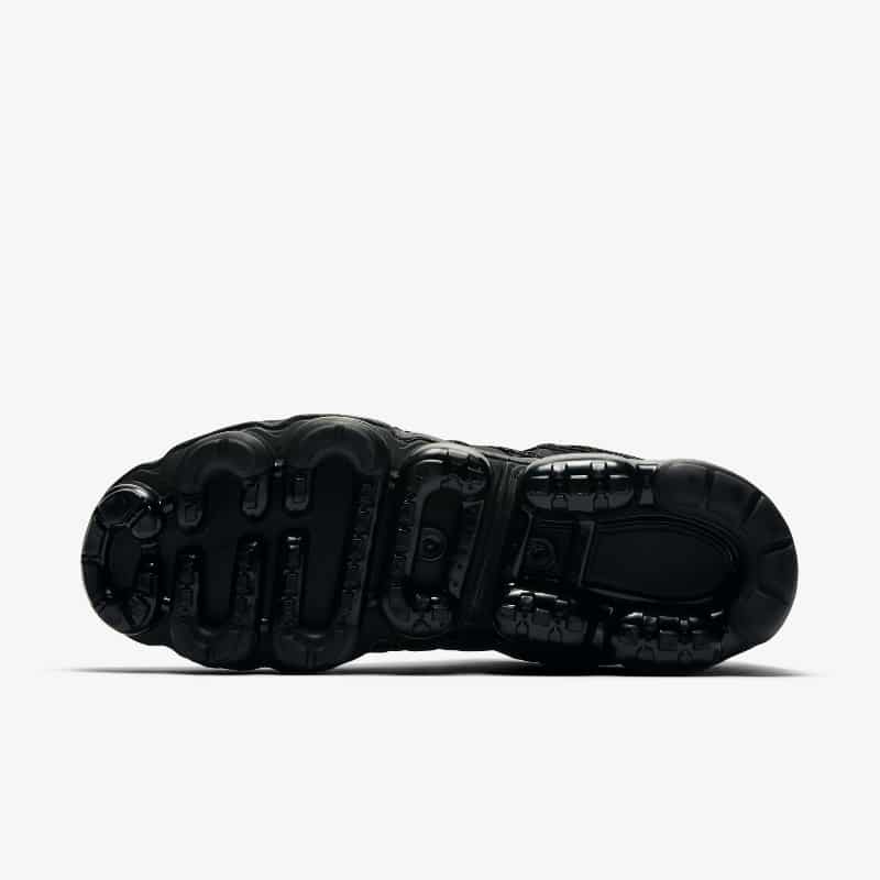 Nike Air Vapormax Run Utility Triple Black AQ8810 003 Grailify